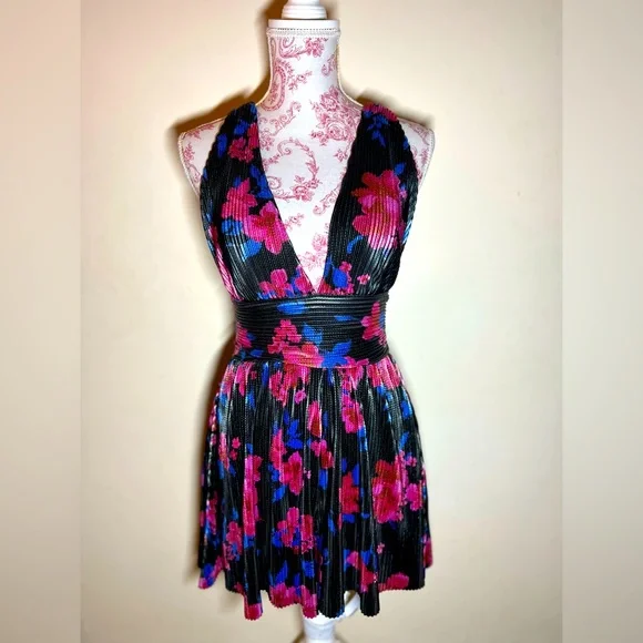 Bershka Metallic Black Festive Floral Print Zip Up Romper S - Picture 1 of 8